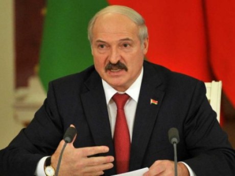 Лукашенко обвинил Россию в упадке белорусской экономики